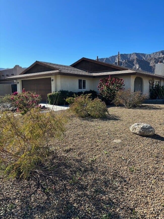 Building Photo - 51255 Avenida Velasco