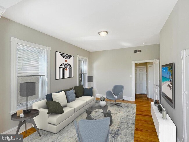 Foto del edificio - 637 N 32nd St