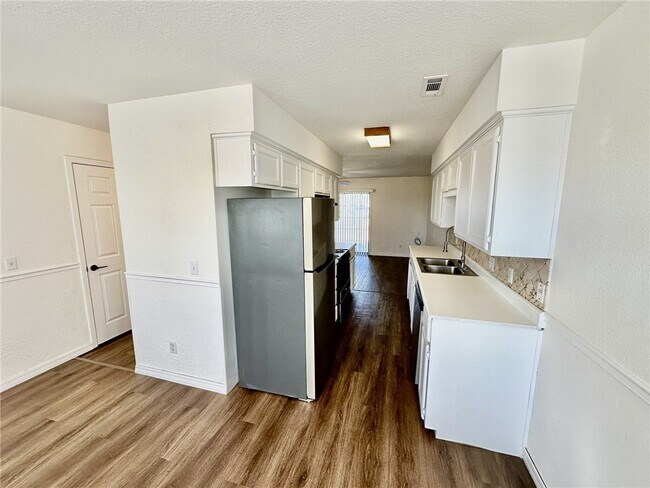 Foto del edificio - 1244 SW Elm Tree Rd