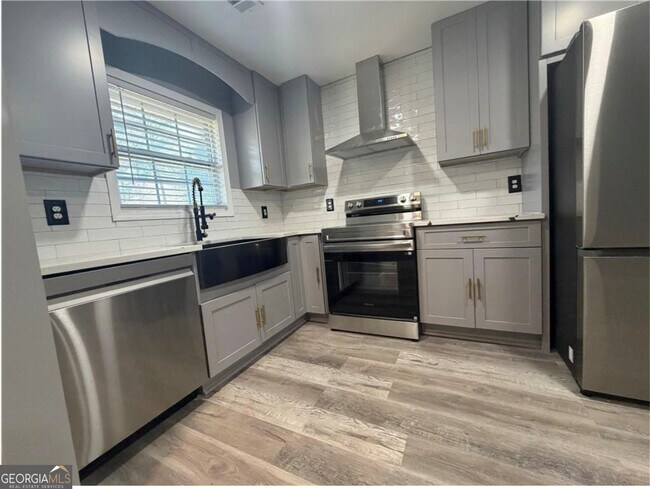 Foto del edificio - 5505 Park Pl S