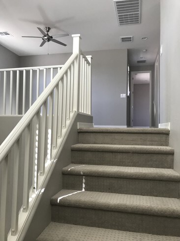 Foto del edificio - 9814 E Axle Ave