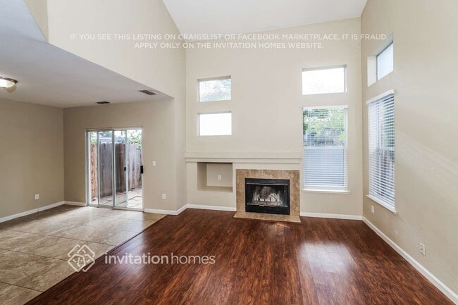 Building Photo - 336 Flagstone Cir