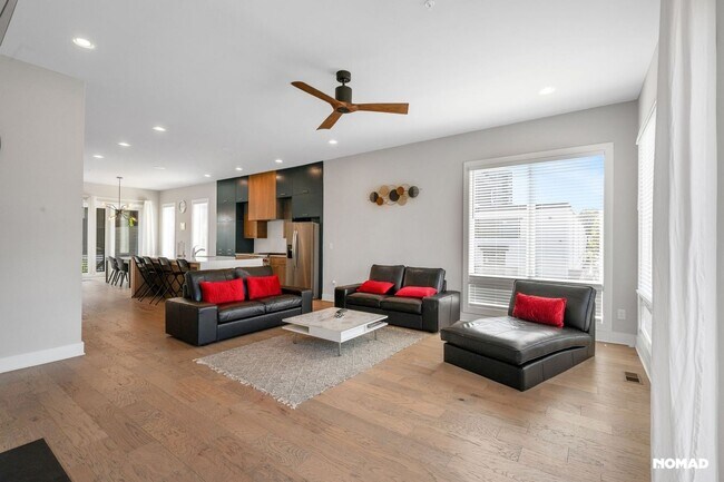 Building Photo - Spacious 3BR House in Atlanta