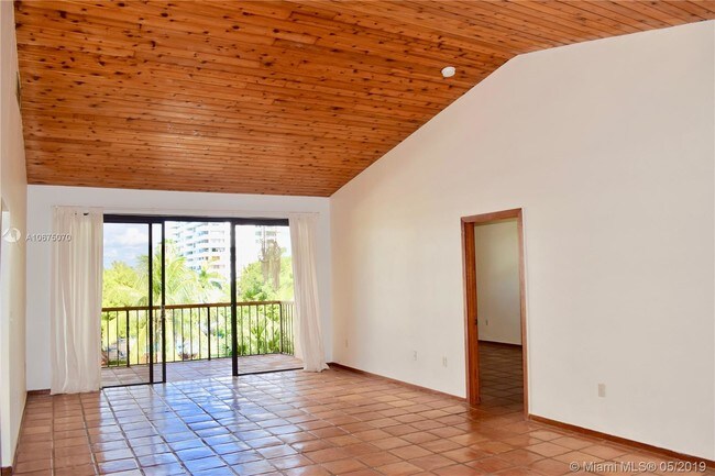 Foto del edificio - 101 Ocean Ln Dr