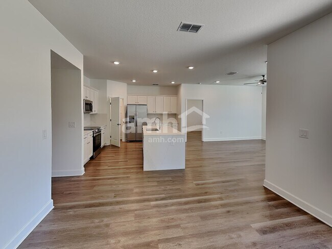 Foto del edificio - 3204 Carthage Ave