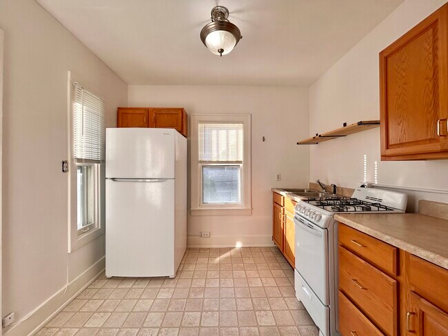 Foto del edificio - 224 Lyon St NE