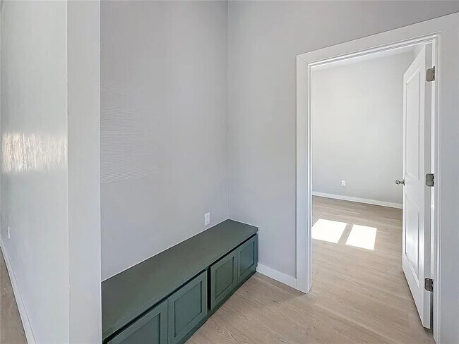 Foto del edificio - 201 SW 17th St