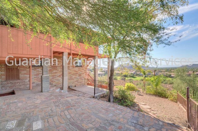 Building Photo - 13446 N 16th Pl