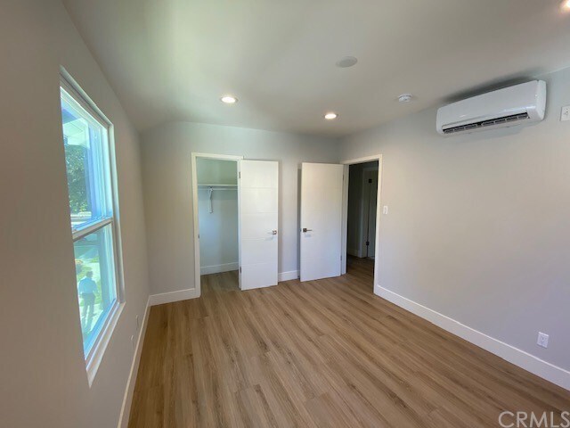 Building Photo - 4441 Tujunga Ave
