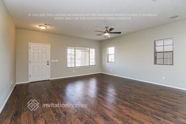 Foto del edificio - 3425 E Vernon St