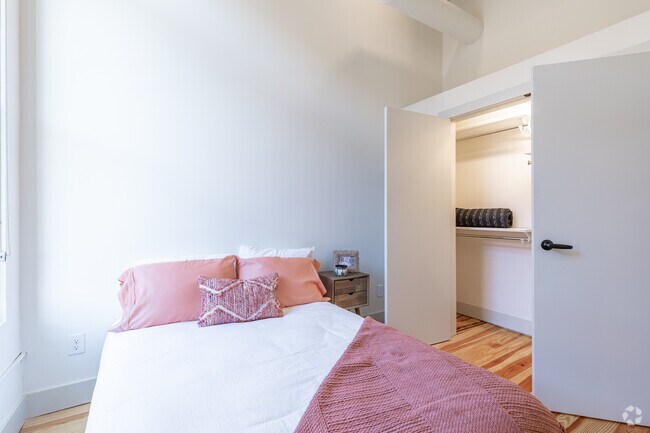 The Finch - 1BR, 1BA, 46 metros cuadrados - Harper's Flats