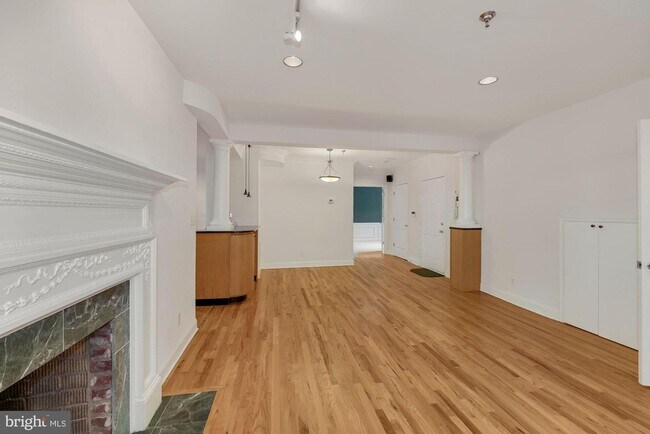Foto del edificio - 2801 Connecticut Ave NW