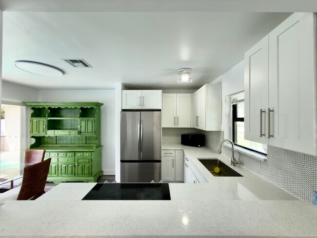 Foto del edificio - 210 Ocean Pkwy