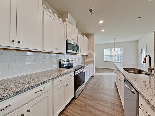 Building Photo - 2406 Abundance Lane