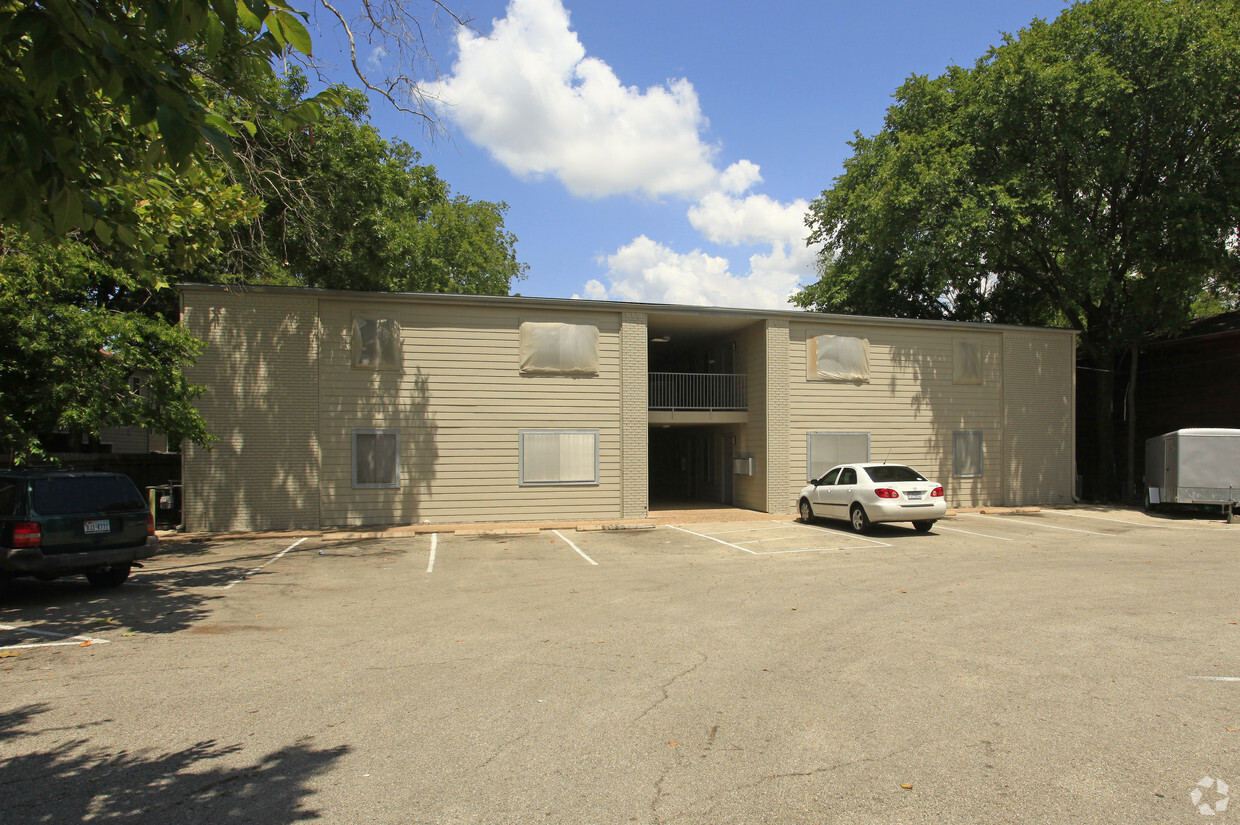 Building Photo - Palomar North Apartments