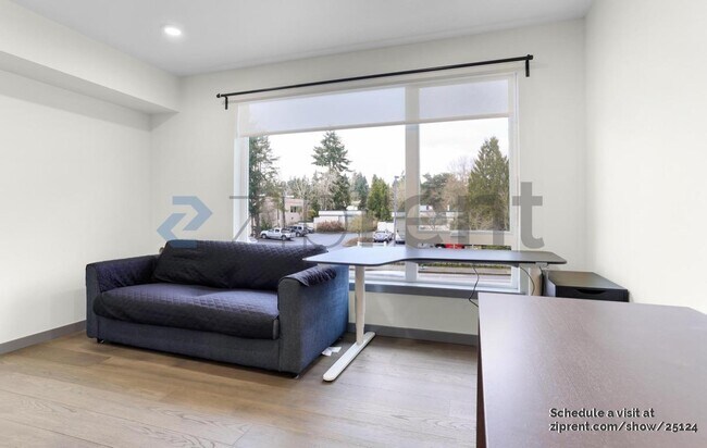 Foto del edificio - 11903 NE 128th St