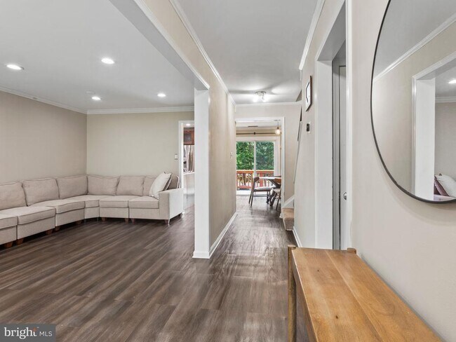 Foto del edificio - 1488 Orleans Ct