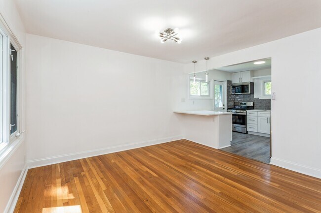 Foto del edificio - 62 Buff Rd