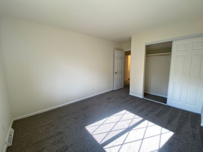 Foto del edificio - 3 Bedroom Condo
