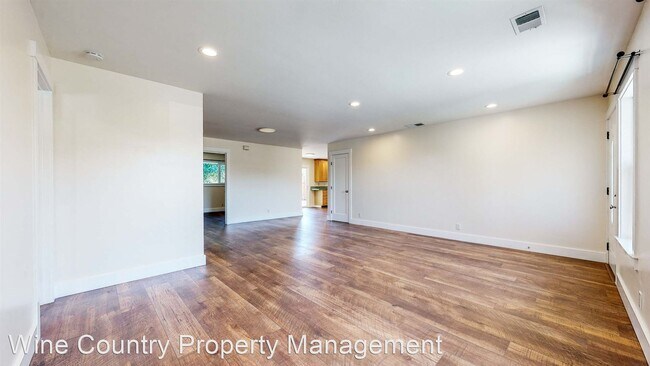 Foto del edificio - 3 br, 2 bath House - 575 Park Glen Drive