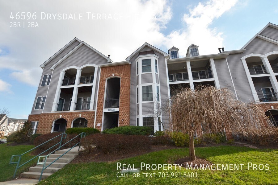 Primary Photo - Beautifully Maintained 2 Story 2 Bedroom 2...
