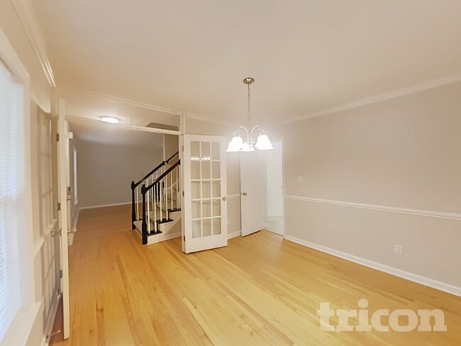 Building Photo - 120 Hocutt Dr