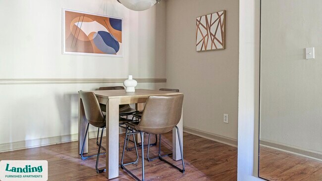 Foto del edificio - 100 Calibre Creek Pkwy