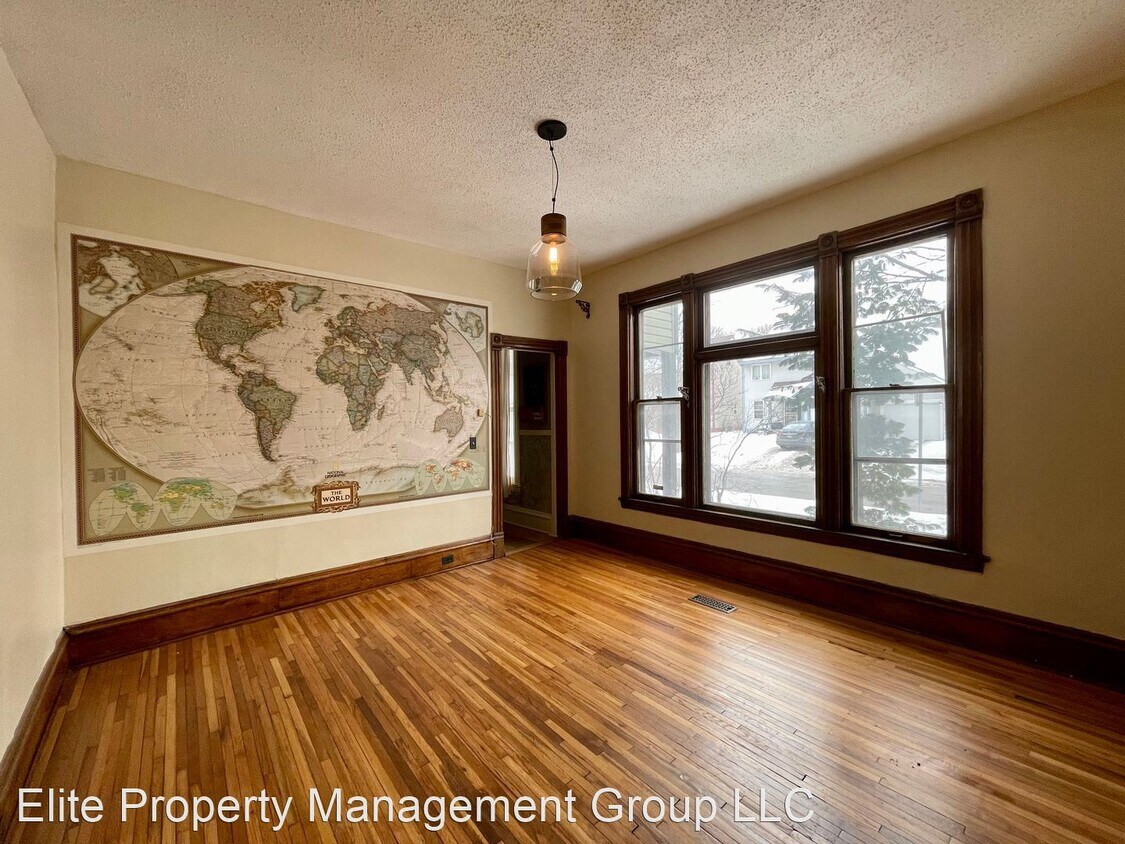Foto principal - 3 br, 1 bath House - 2121 11th Ave South