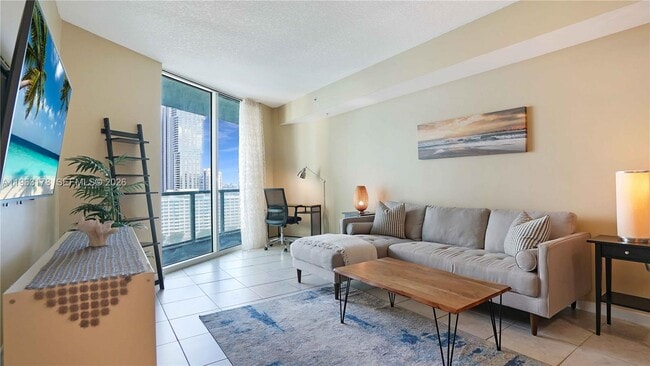 Foto del edificio - 1900 N Bayshore Dr