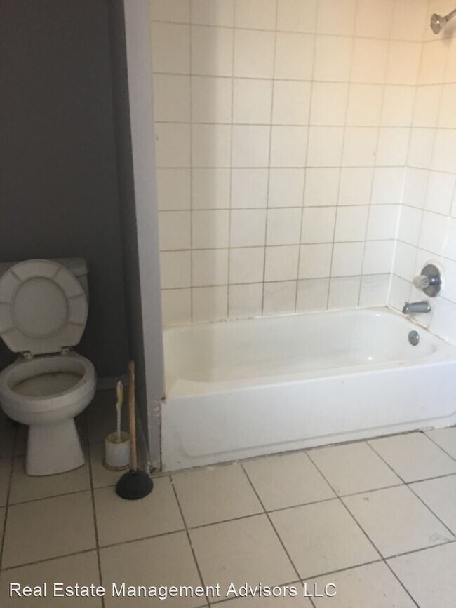 Foto del edificio - 5 br, 1.5 bath House - 1835 Church Lane