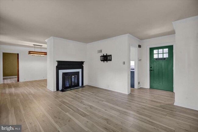 Building Photo - 1130 Albright Ave