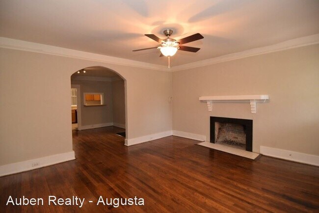 Building Photo - 2 br, 1 bath House - 1010 Merry Street