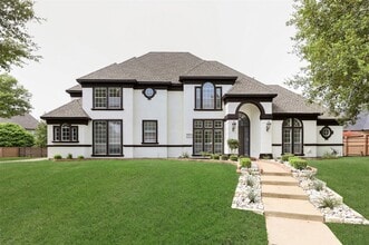 Building Photo - 914 Edgemeer Ln