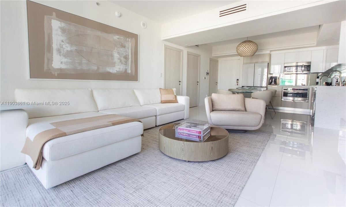 Foto del edificio - 92 SW 3rd St