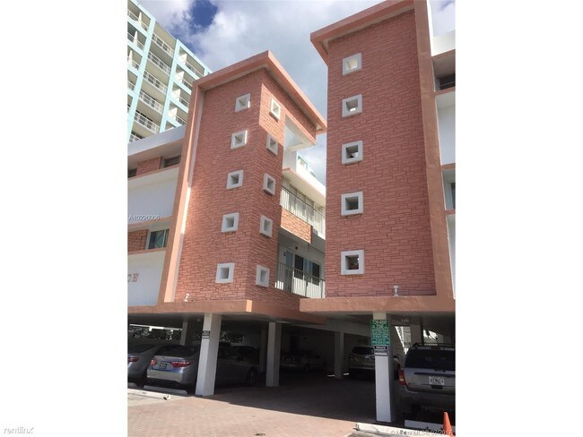 Building Photo - 9317 Collins Ave