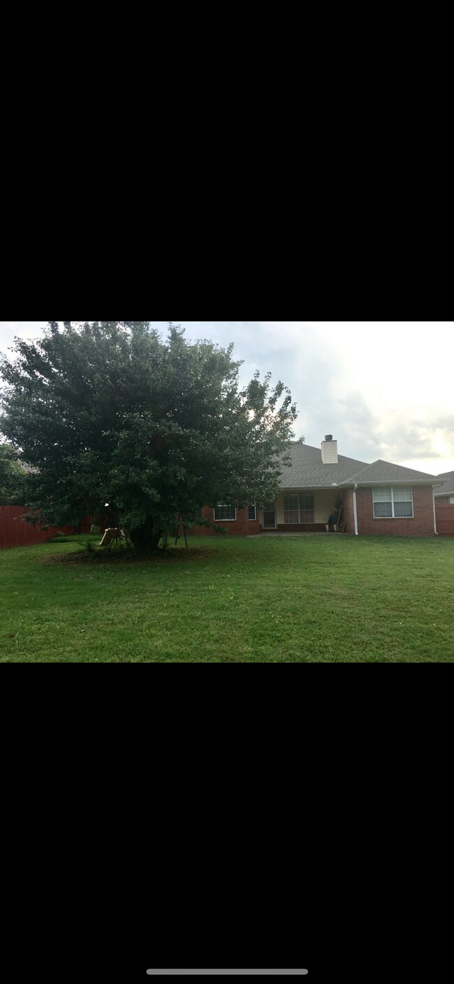 Building Photo - 7001 Millennium Dr