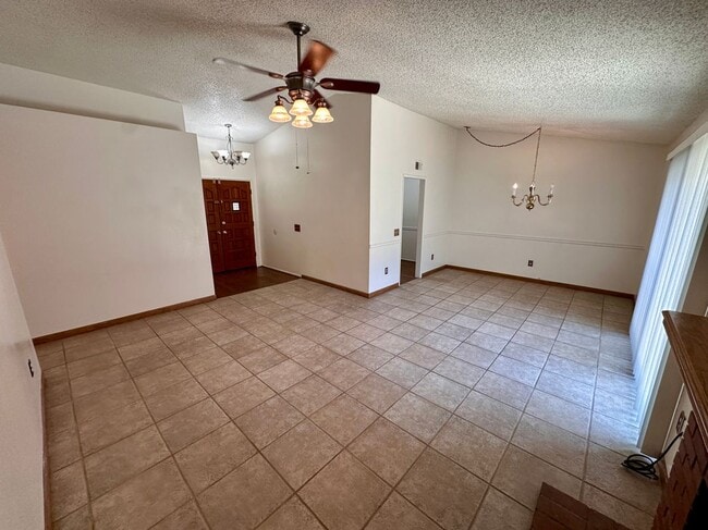 Building Photo - 6410 Kettle Peak Pl
