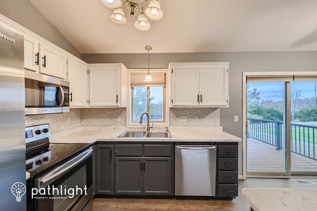 Building Photo - 9708 Park Pl Dr, Monticello, MN, 55362
