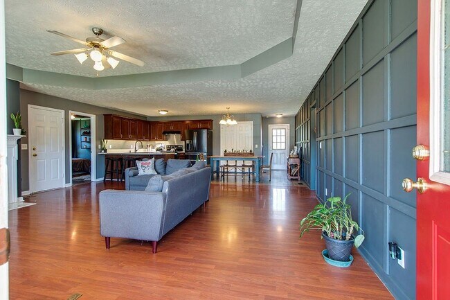Building Photo - 1529 John Galt Dr
