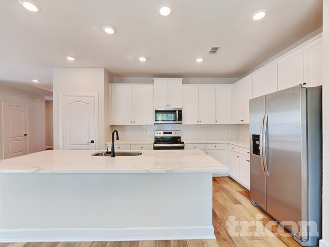 Foto del edificio - 895 Morgans Treasure Rd