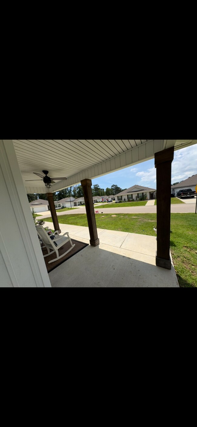 Foto del edificio - 60604 Townsend Dr