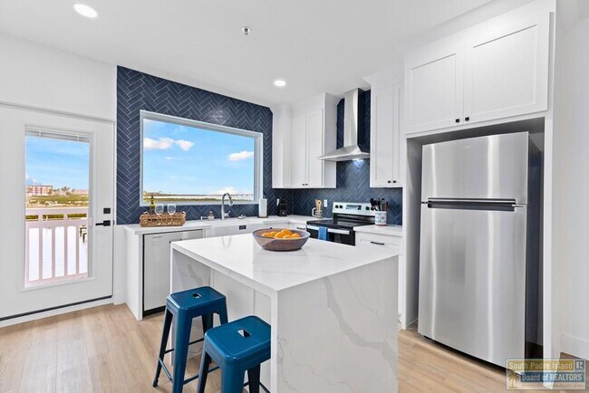 Foto del edificio - 111 W Sunny Isle Dr