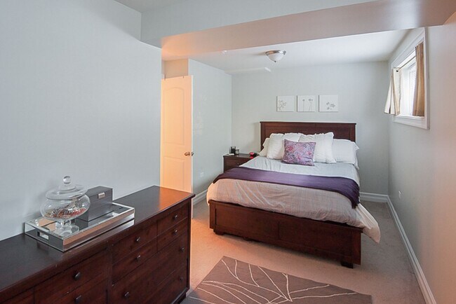 Foto del edificio - 3814 N Sheffield Ave