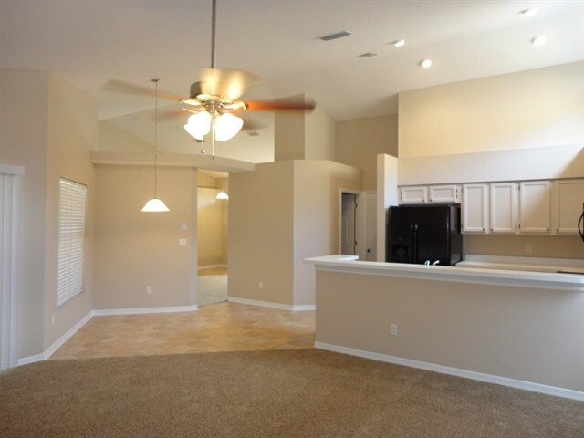 Foto del edificio - 13503 Ironton Dr