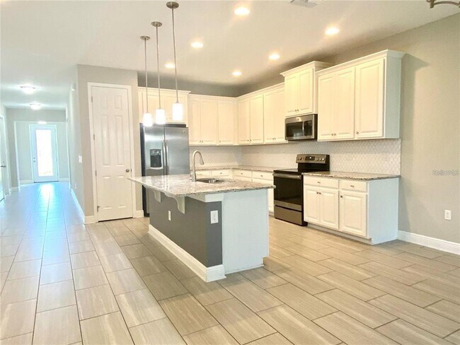Building Photo - 8072 Lago Mist Wy