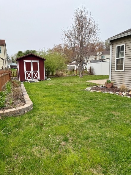 Building Photo - 26 Fostertown Ln