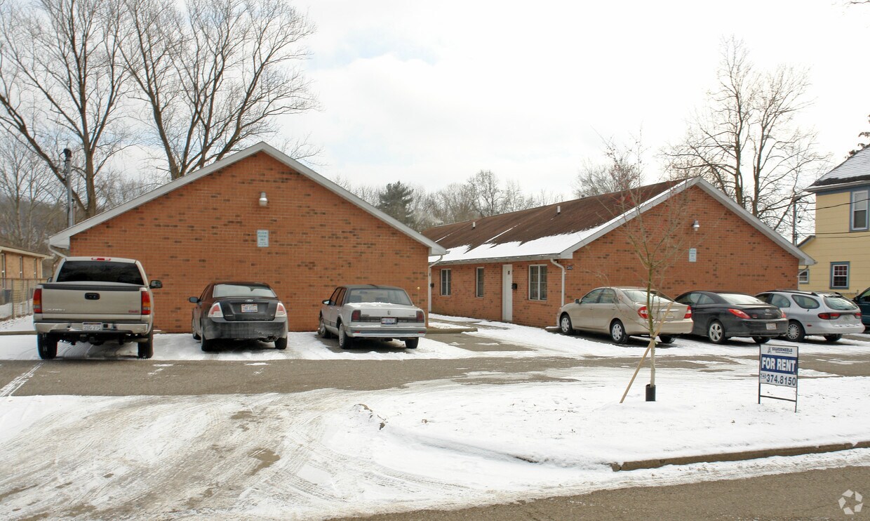 Foto del edificio - 302 Ingleside Ave