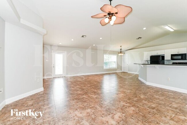 Foto del edificio - 317 NE 9th St