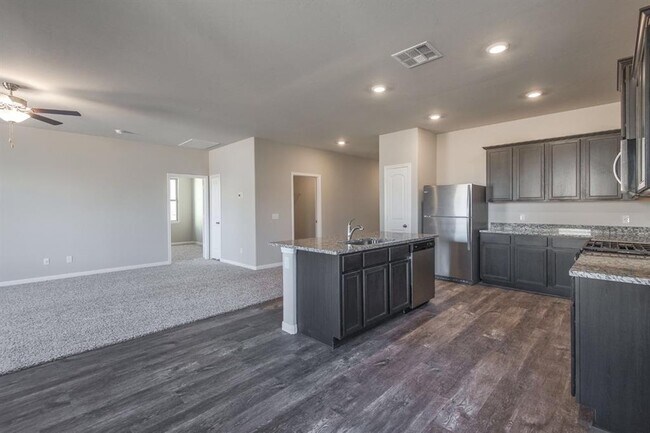Foto del edificio - 921 NW 3rd St