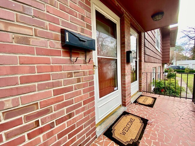 Foto del edificio - Ready 02-23-26!! Reserved Parking, Pet Friendly - Centrally Located Near Several Bases & Intersta...